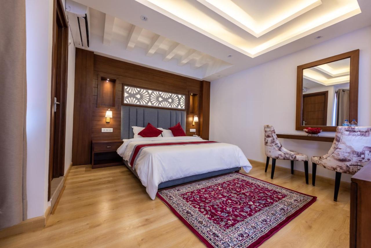 Hotel Ama-La, Thamel, Katmandu Zewnętrze zdjęcie